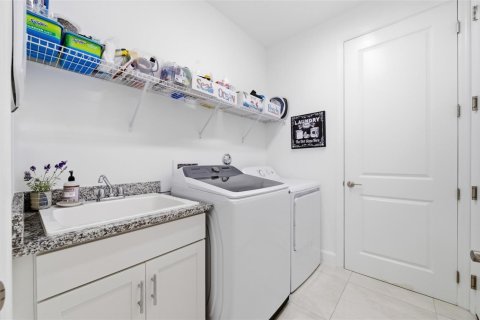 House in Loxahatchee Groves, Florida 3 bedrooms, 173.63 sq.m. № 2245805 - photo 11