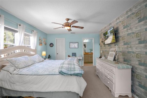 House in Homosassa, Florida 3 bedrooms, 191.38 sq.m. № 2110334 - photo 28