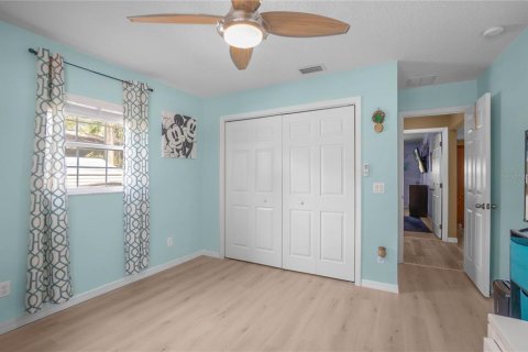 House in Homosassa, Florida 3 bedrooms, 191.38 sq.m. № 2110334 - photo 19