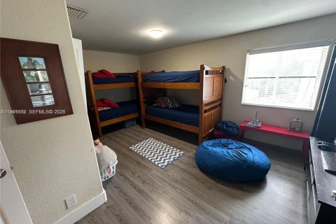 Снять в аренду виллу или дом в Уэстон, Флорида 6 спален, 305.83м2, № 1998783 - фото 27