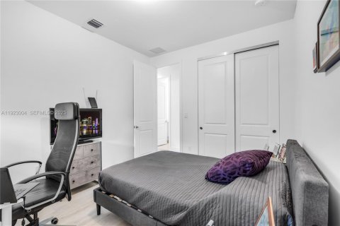 Casa en alquiler en Doral, Florida, 4 dormitorios, 265.98 m2 № 1982675 - foto 20