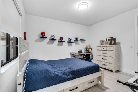 Casa en alquiler en Doral, Florida, 4 dormitorios, 265.98 m2 № 1982675 - foto 24