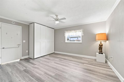 Casa en venta en Sun City Center, Florida, 3 dormitorios, 182.18 m2 № 2210051 - foto 16