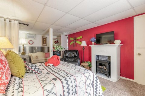 Купить виллу или дом в Эджуотер, Флорида 8 комнат, 181.35м2, № 2124348 - фото 19