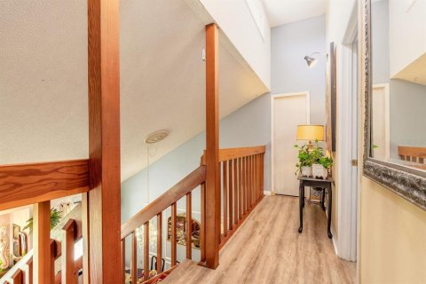Купить виллу или дом в Эджуотер, Флорида 8 комнат, 181.35м2, № 2124348 - фото 22