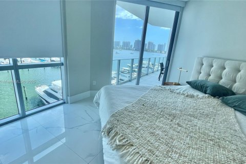 Copropriété à vendre à North Miami Beach, Floride: 2 chambres, 135.54 m2 № 1983197 - photo 17