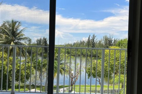 Condo in Cutler Bay, Florida, 1 bedroom  № 1825735 - photo 21