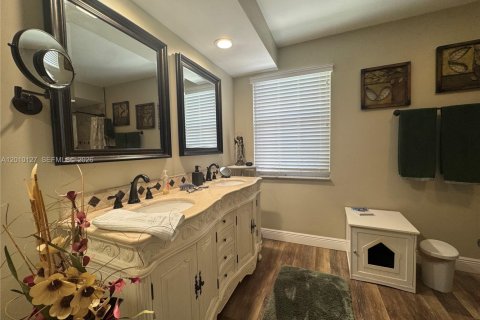 Townhouse in Cooper City, Florida 3 bedrooms, 154.78 sq.m. № 2073523 - photo 15