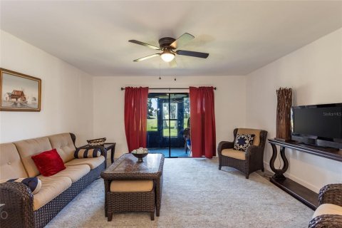 Touwnhouse à vendre à Flagler Beach, Floride: 2 chambres, 110 m2 № 2136734 - photo 3