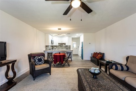 Touwnhouse à vendre à Flagler Beach, Floride: 2 chambres, 110 m2 № 2136734 - photo 8