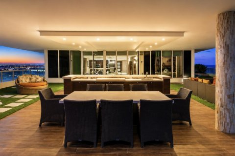 Condo in Fort Lauderdale, Florida, 3 bedrooms  № 2274688 - photo 26