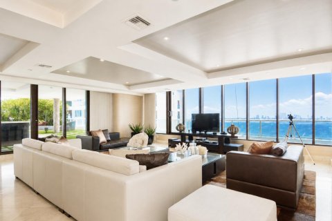 Condo in Fort Lauderdale, Florida, 3 bedrooms  № 2274688 - photo 13