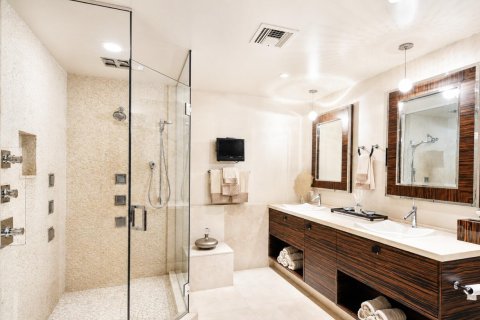 Condo in Fort Lauderdale, Florida, 3 bedrooms  № 2274688 - photo 17