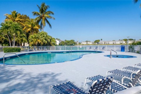 Copropriété à vendre à Oakland Park, Floride: 2 chambres, 94.76 m2 № 2087329 - photo 12