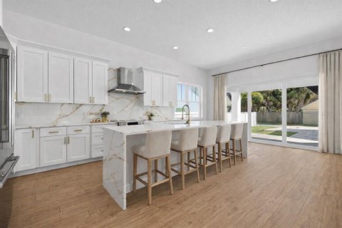 Villa ou maison à vendre à Saint Petersburg, Floride: 5 chambres, 281.59 m2 № 2092638 - photo 3