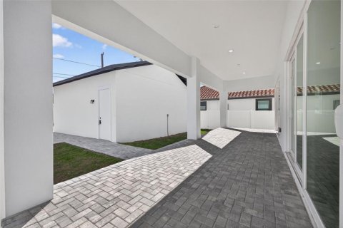 Villa ou maison à vendre à Saint Petersburg, Floride: 5 chambres, 281.59 m2 № 2092638 - photo 30