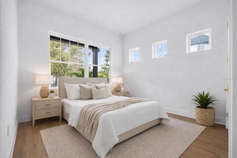 Villa ou maison à vendre à Saint Petersburg, Floride: 5 chambres, 281.59 m2 № 2092638 - photo 11