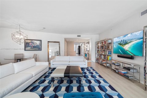 Copropriété à vendre à Miami Beach, Floride: 3 chambres, 238.76 m2 № 1715534 - photo 2