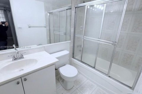 Снять в аренду кондоминиум в Майами, Флорида 1 спальня, 56.21м2, № 2031457 - фото 7