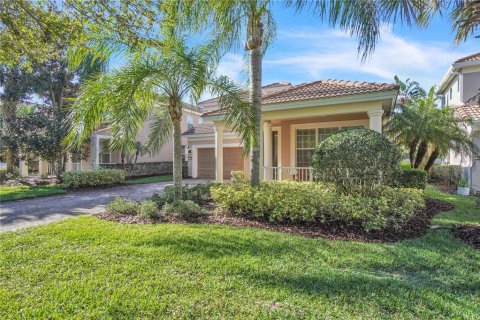 House in Orlando, Florida 4 bedrooms, 205.41 sq.m. № 1571831 - photo 2