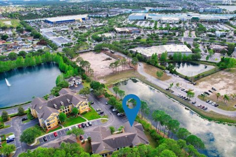 Condominio en alquiler en Orlando, Florida, 2 dormitorios, 101.36 m2 № 2167674 - foto 3