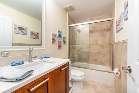 Adosado en alquiler en Fort Lauderdale, Florida, 4 dormitorios, 223.89 m2 № 2146433 - foto 30