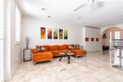 Adosado en alquiler en Fort Lauderdale, Florida, 4 dormitorios, 223.89 m2 № 2146433 - foto 8