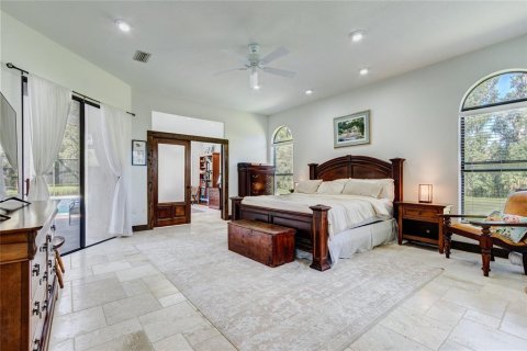 Villa ou maison à vendre à San Antonio, Floride: 5 chambres, 356.37 m2 № 2401045 - photo 25