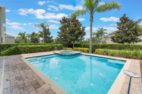Casa en venta en Kissimmee, Florida, 8 dormitorios, 316.98 m2 № 1773885 - foto 29