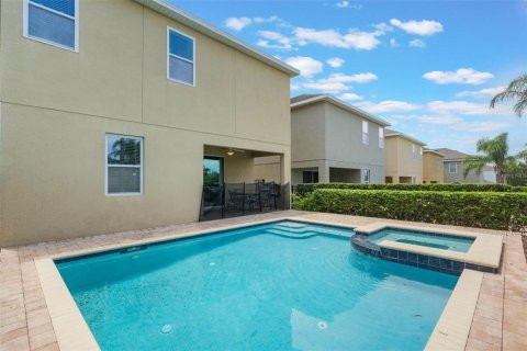 Casa en venta en Kissimmee, Florida, 8 dormitorios, 316.98 m2 № 1773885 - foto 30