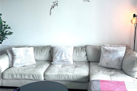 Condominio en venta en Hollywood, Florida, 1 dormitorio, 78.41 m2 № 2014014 - foto 19