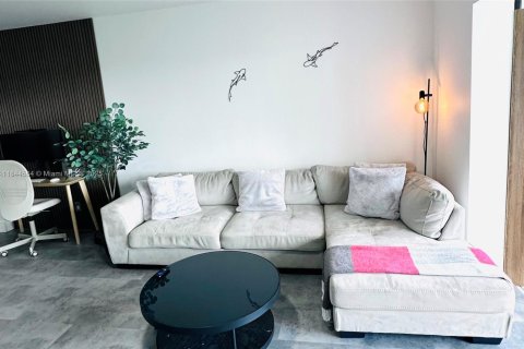 Condominio en venta en Hollywood, Florida, 1 dormitorio, 78.41 m2 № 2014014 - foto 20