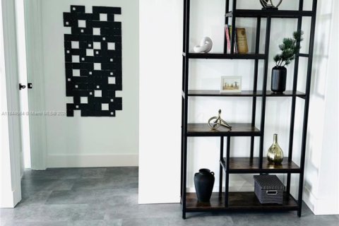 Condominio en venta en Hollywood, Florida, 1 dormitorio, 78.41 m2 № 2014014 - foto 27