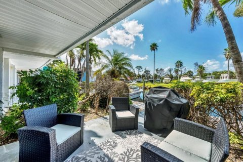 Touwnhouse à louer à Englewood, Floride: 3 chambres, 161.19 m2 № 1848457 - photo 27