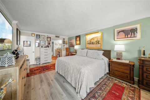 Condo in Sarasota, Florida, 2 bedrooms  № 1619501 - photo 10
