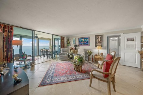 Condo in Sarasota, Florida, 2 bedrooms  № 1619501 - photo 20
