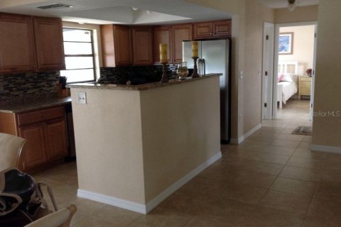 Casa en alquiler en Sarasota, Florida, 2 dormitorios, 105.54 m2 № 1911122 - foto 18