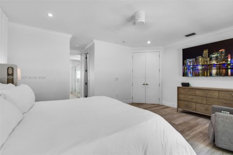 Villa ou maison à vendre à Coral Gables, Floride: 4 chambres, 268.77 m2 № 2024711 - photo 13