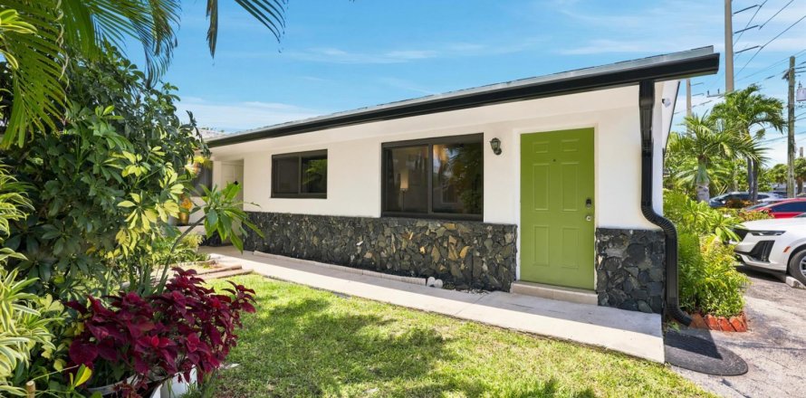 Apartment in Dania Beach, Florida 2 bedrooms, 194.07 sq.m. № 2177063