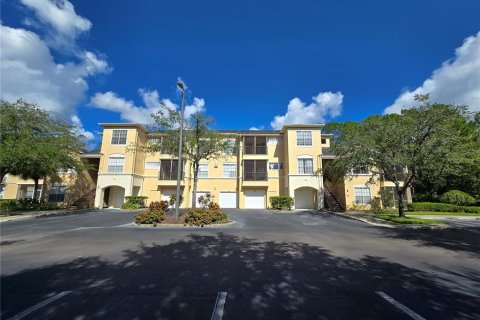 Condo in Tampa, Florida, 2 bedrooms  № 1828046 - photo 1