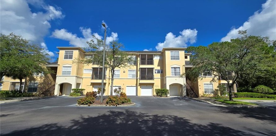 Condominio en Tampa, Florida, 2 dormitorios № 1828046