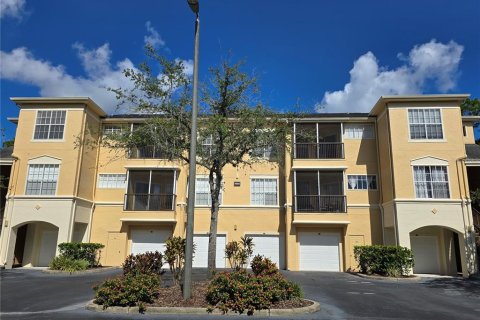 Condo in Tampa, Florida, 2 bedrooms  № 1828046 - photo 2