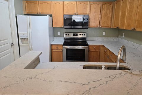 Condo in Tampa, Florida, 2 bedrooms  № 1828046 - photo 9