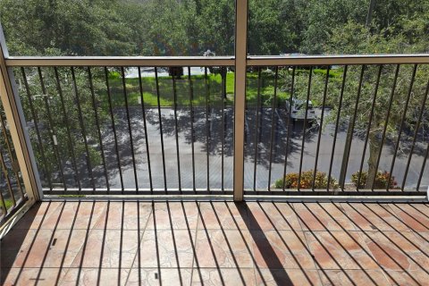 Condo in Tampa, Florida, 2 bedrooms  № 1828046 - photo 20