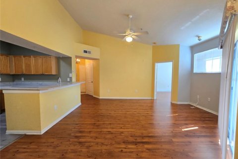 Condo in Tampa, Florida, 2 bedrooms  № 1828046 - photo 19