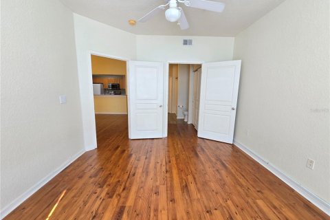Condo in Tampa, Florida, 2 bedrooms  № 1828046 - photo 24