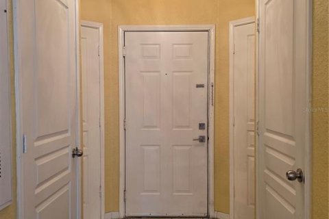 Condo in Tampa, Florida, 2 bedrooms  № 1828046 - photo 6
