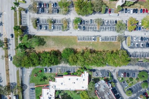 Commercial property in Fort Lauderdale, Florida № 1764955 - photo 10