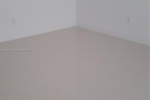 Copropriété à louer à Miami, Floride: 2 chambres, 123 m2 № 2062347 - photo 5