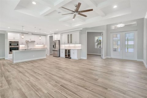 Villa ou maison à vendre à Port Charlotte, Floride: 4 chambres, 209.31 m2 № 1533287 - photo 8